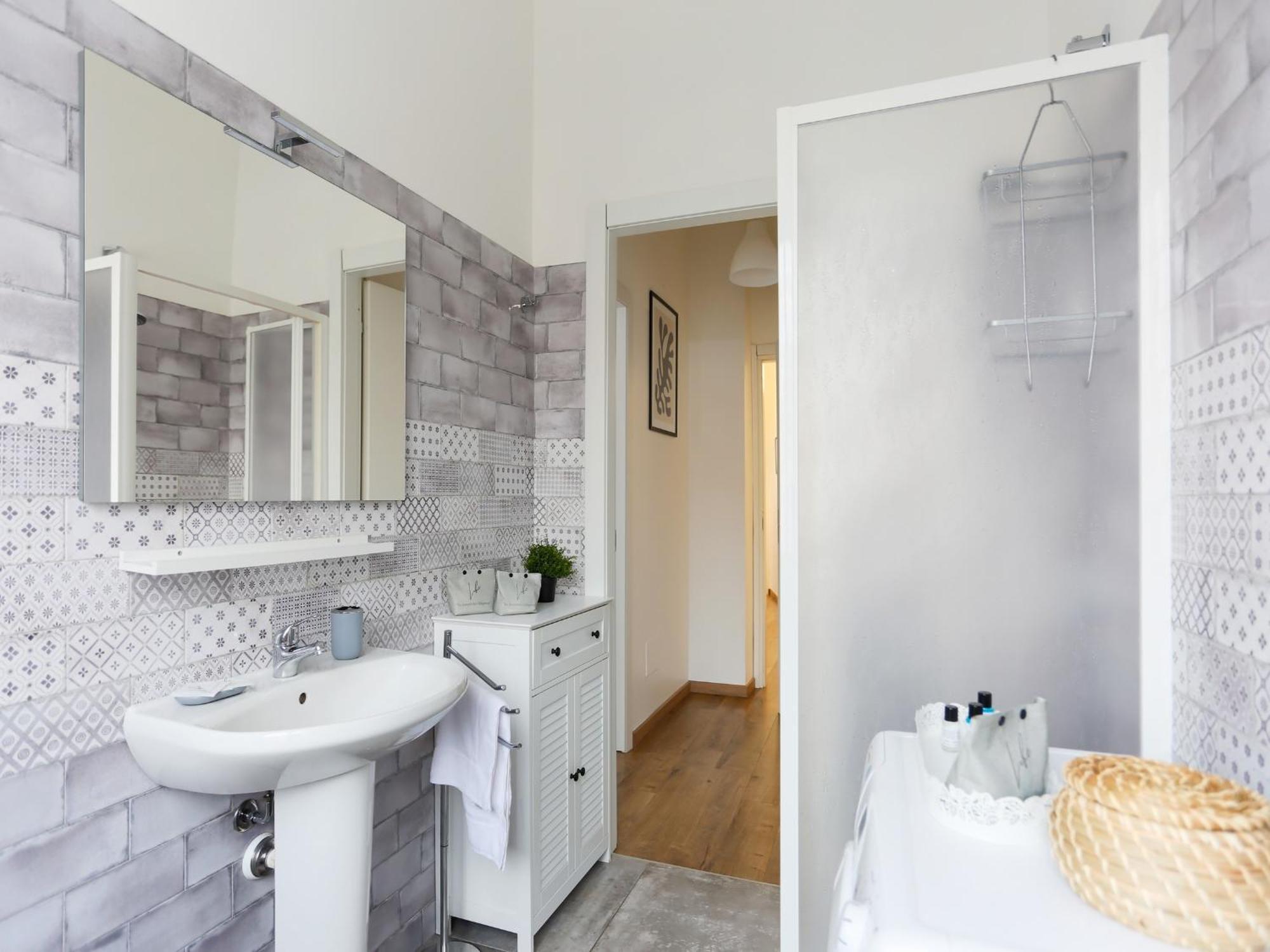 The Best Rent - Cozy Two-Bedroom Apartment Near Colonne S Lorenzo Milano Eksteriør billede